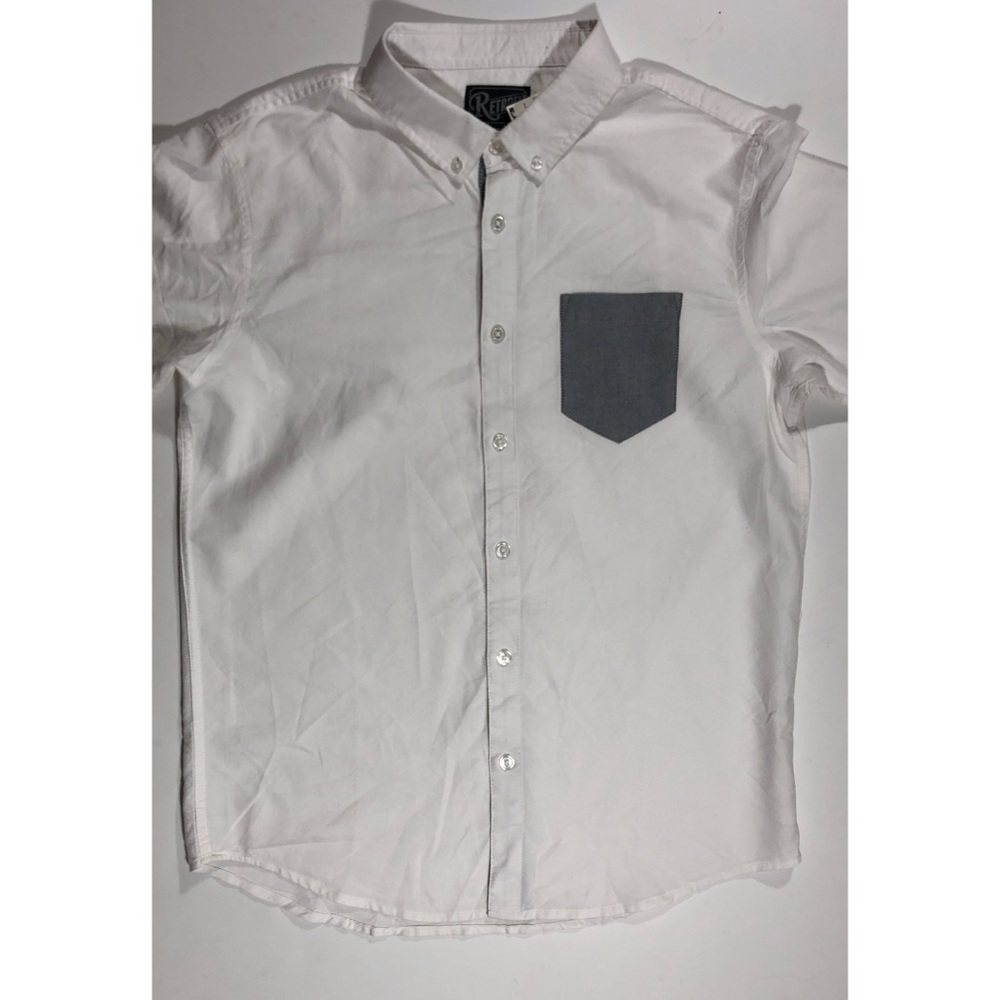 NWT Retrofit button down shirt. White with jeans.